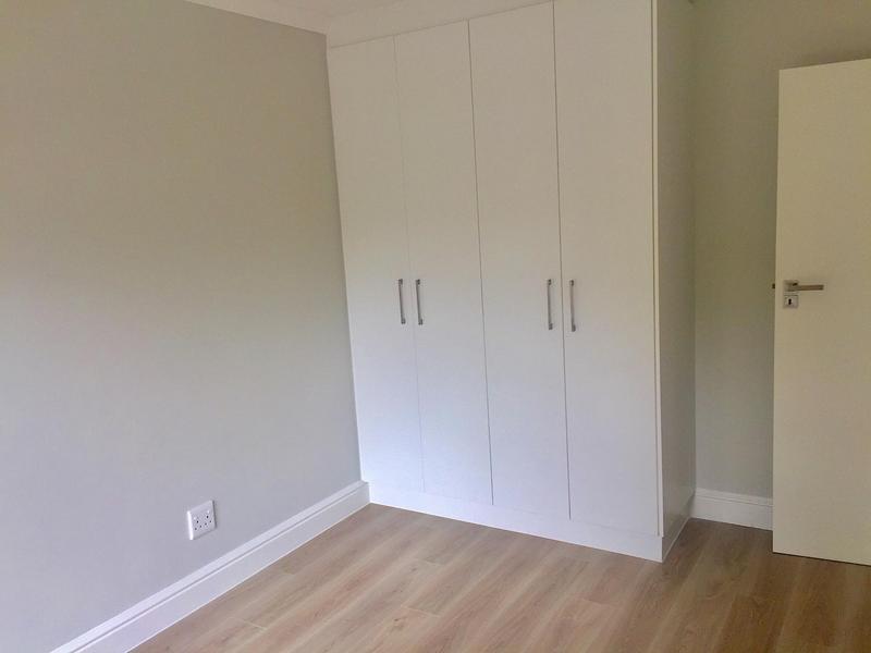1 Bedroom Property for Sale in Kenilworth Western Cape